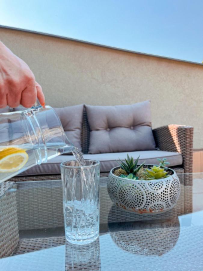 Apartman Niklan Rožnov pod Radhoštěm Extérieur photo